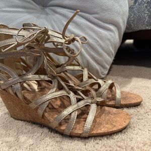 Reaction Kenneth Cole Cake Pop Metallic Wedge Sandals